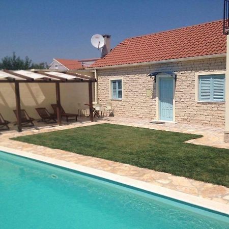 Villa Pistan Murvica  Esterno foto